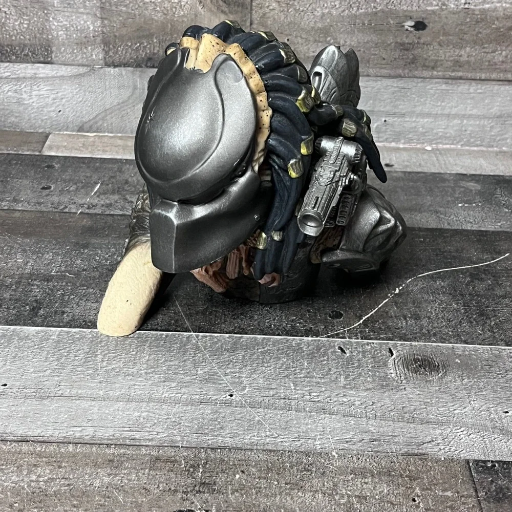 Diamond Select Toys Predator Vinyl Bust Bank 2015 Fox Sci-Fi Collectible Masked - Picture 1 of 8